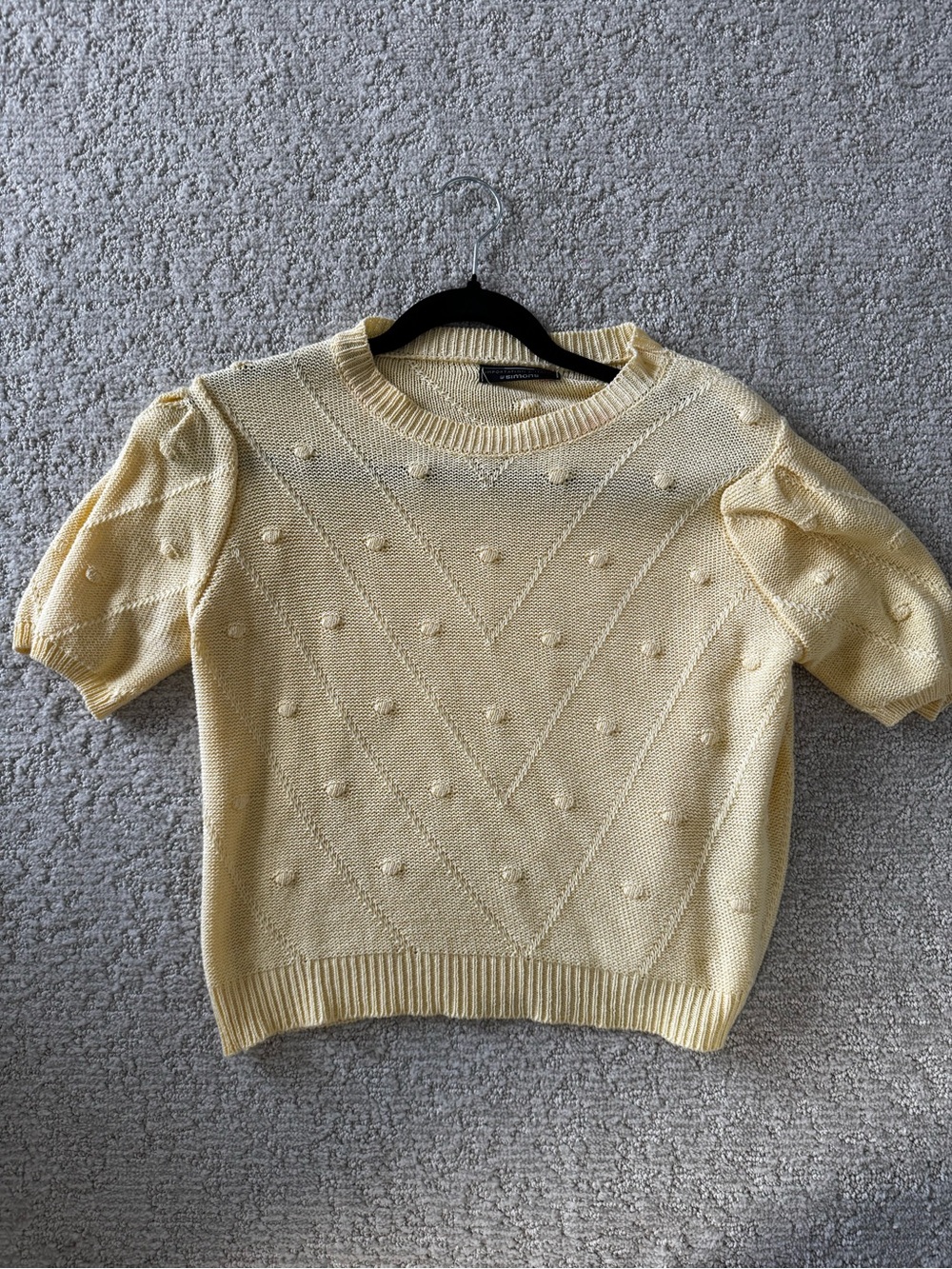 Simons Pale Yellow Short-Sleeve Bobble Crewneck Sweater